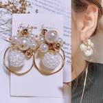 ジャラジャラパール変形フープピアス イヤリング