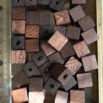 Wood Beads　キューブ　11×12mm　10個