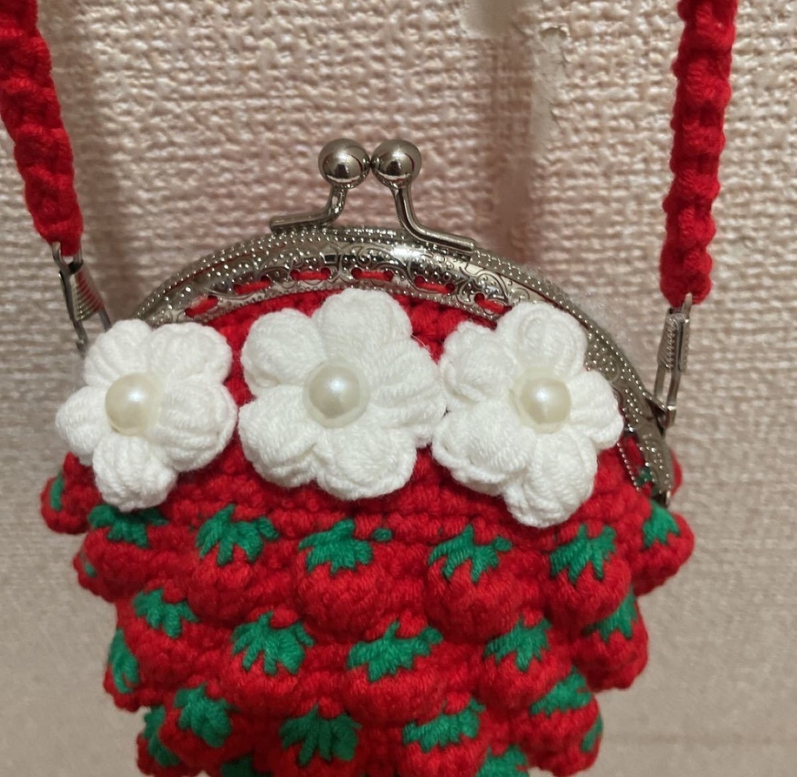 ✽ハンドメイド✽手編み がま口 あみぐるみ お猿さんメガネポーチ 虹カエルちゃん ハンドメイド手編み がま口 あみぐるみ お猿さんメガネポーチ 虹