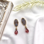 アンティーク風チェコビーズピアス