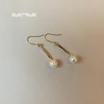 本真珠ピアス　バロックパール　アコヤ真珠