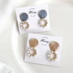 ピアス 淡色カラーのパールリング ピアス / イヤリング / チタンピアス / 樹脂ピアス / シンプル