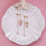 揺れるリボンハート♡ロングピアス/イヤリング 　R634