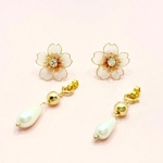 ≪2way≫パールが揺れる桜のピアス/イヤリング