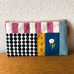 Hanaパッチワーク 刺繍 通帳ポーチ 