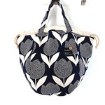 【SALE】▼ちょい持ち巾着バッグ▼北欧テイスト／大きいチューリップ(ネイビー)   