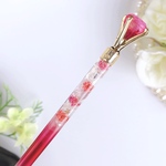 冬のお花 シクラメン ダイヤ付き𑁍ハーバリウムシャーペン (レジン)-シャンパンピンク-