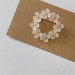 アジサイブローチ 紫陽花コサージュ　ホワイト ハンドメイド