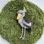 ハシビロコウのブローチ