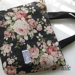 アンティークローズ　　薔薇　トートバック　Ｍ