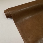 牛革　オイルレザー　黄色味ブラウン　②  37デシロール　　焦茶　本革　レザークラフト　革　レザー　leathercraft　革細工　ロウ引き　財布　キーケース　素材