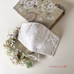 💓ワイド幅マスク&カバー　オフホワイトお花柄刺繍レースコットンと国産ダブルガーゼで作った立体マスク&カバー2way  オフホワイトマーガレット刺繍スカラップチュールレースホルダー　ホワイトリボン