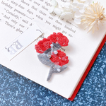 【新作】carnation ビーズ刺繍ブローチ