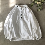 hiromi-ho100様ご注文品✳︎綿100%花刺繍と定番オックスフォード✳︎ループ留くるみ釦のクラシカルな切り替えギャザーブラウス