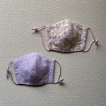 ピンクの花と紫ドットのキッズ立体マスク2点セット
