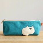 ペンケースで一休みする猫のペンケース(白猫 青 緑系 )