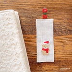 くまサンタ刺繍・しおり