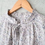 3さま専用ページ【期間限定SALE♡4/17まで】【1点限り】リバティ＊フリルネックブラウス（9号)