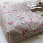 薔薇　トートバック　ベージュ　Ｍ