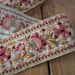 【50㎝カット済み】シルク　刺繍リボン【スプリンググリーン】インド刺繍リボン