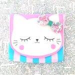 リボンの白ネコ移動ポケット