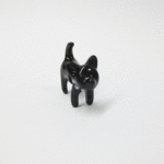 1匹売り。黒猫さんのピアス。