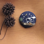 刺繍》 夜んぽ（ブラウン犬）ヘアゴム／ブローチ