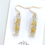 ハンドメイド　レジン　ピアス　ミモザ　
