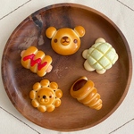 訳あり・おままごとの大きなミニチュアパン