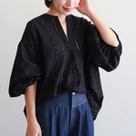 カットレース キーネック ブラウス　シアン