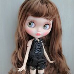 614.※単品※黒の編み上げリボンキャミソール・ピンクのラインストーン※ブライスアウトフィット※1/6ドール服
