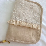 マーガレット刺繍母子手帳ケース　ベージュ