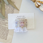 インド刺繍　刺繍リボン　刺繍　パステルカラー　ピンク　ブルー　ゴールド　ホワイト　白　フリル　フラワー　花柄　ポニーフック　ヘアアクセサリー　マジェステ　お洒落　結婚式　ウェディング　お呼ばれ　ギフト
