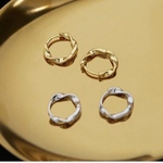 ツイストフープピアス（シルバー）【ピアスのみ】s925ポスト〇シック〇ツイスト◯華やか〇軽い◯上品○フープピアス〇人気〇ランキング◯春〇お出かけ〇結婚式〇入学式〇卒業式#minne_new