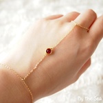 14kgf ﾌｨﾝｶﾞｰﾁｪｰﾝﾌﾞﾚｽﾚｯﾄ　Swarovski Ruby