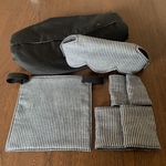 sumomome様☆専用 ベビービョルンハーモニー　抱っこ紐　よだれカバー　首回りカバー　胸元カバー　収納カバー　デニム柄×ヒッコリー　ストライプ　グレー