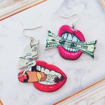 ファンキーな唇ピアス アシメントリー