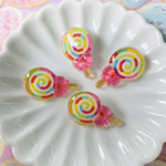 【再販】【スイーツボタン】可愛いスイーツシリーズ  カラフル棒付きキャンディーのボタン☆1セット4個入り☆入園グッズやスモック、子供服の装飾にオススメ☆