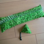  猫おもちゃ　けりけりキッカー　まきびし　芝生柄セット