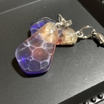 海を切り取ったレジンチャーム