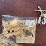 チャリティキーホルダーとコーヒーセット