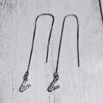 🐻アメリカンピアス「V」SILVER 