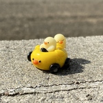 ひよこの車プラス　ひよこがくっ付いてます