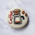 くるみボタン　刺繍ヘアゴム　コーヒー刺繍　ヘアアクセ　coffee 珈琲　カフェ　cafe