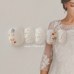 新作＊押し花とレースの上品ネイル＊ネイルチップ 付け爪 つけ爪 結婚式 ブライダル ウェディング 白無垢 成人式 卒業式 シンプル 春 夏 秋 冬 振袖 フラワー ボタニカル ホワイト くすみ 白 