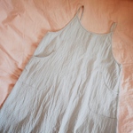 エプロンワンピース