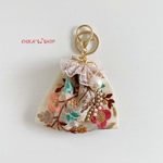 ［送料込］大人可愛い春のインド刺繍リボンキーホルダー