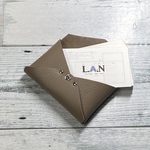 ✉Ｎew レザー名刺入れ・カードケース✉【牛革　シュリンク　ダークベージュ系】