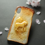 ※1カ月待ち※〈iphone/その他 全機種対応〉妖精の桜と馬のバタートーストのスマホケース　＊iphone15にも対応＊
