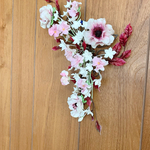 【パンフラワー　クレイフラワー】アネモネとパンジーの春の壁掛けアレンジメント